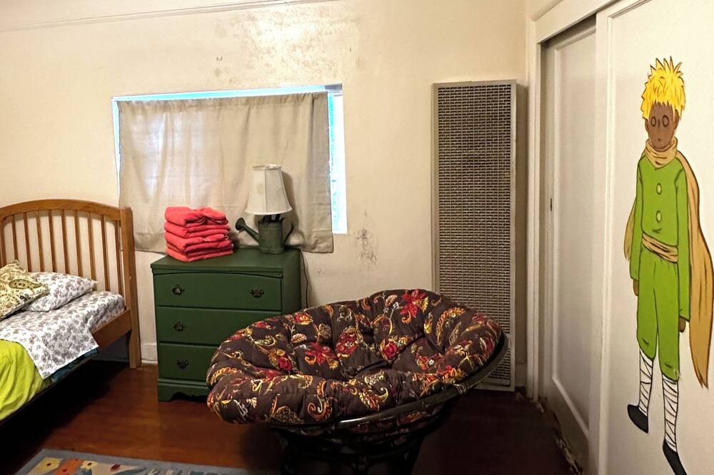 Photo of Bedroom in Salinas