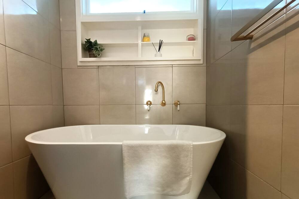 Photo of Bathroom in Hamersley