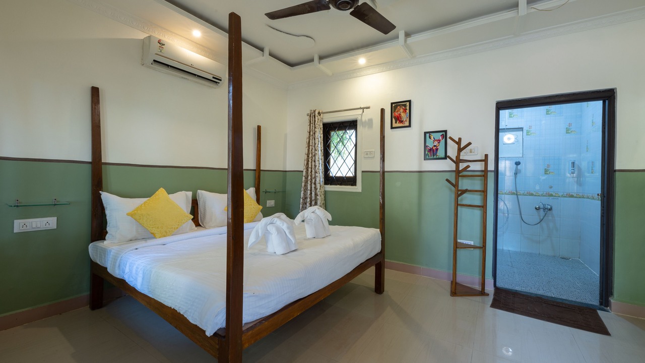 Photo of Bedroom in Moharli