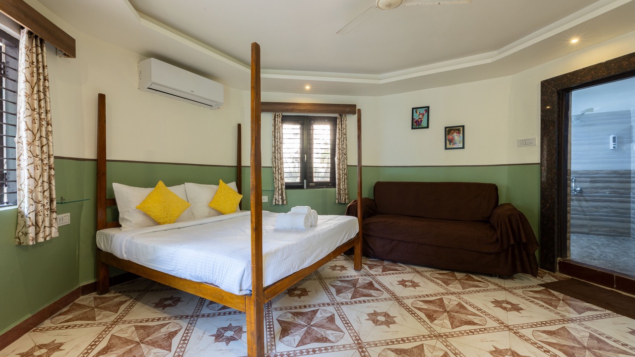Photo of Bedroom in Moharli