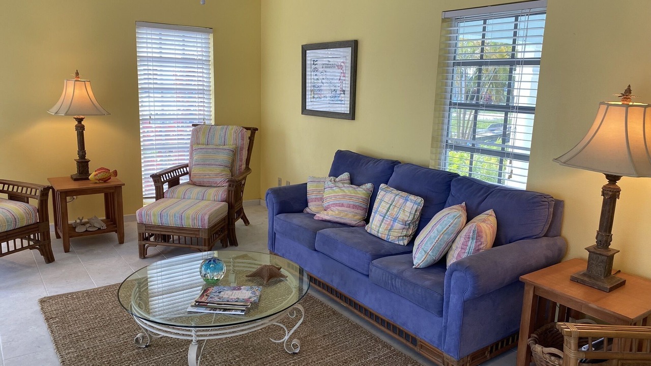 Photo of Livingroom in Lubbers Quarters Cay