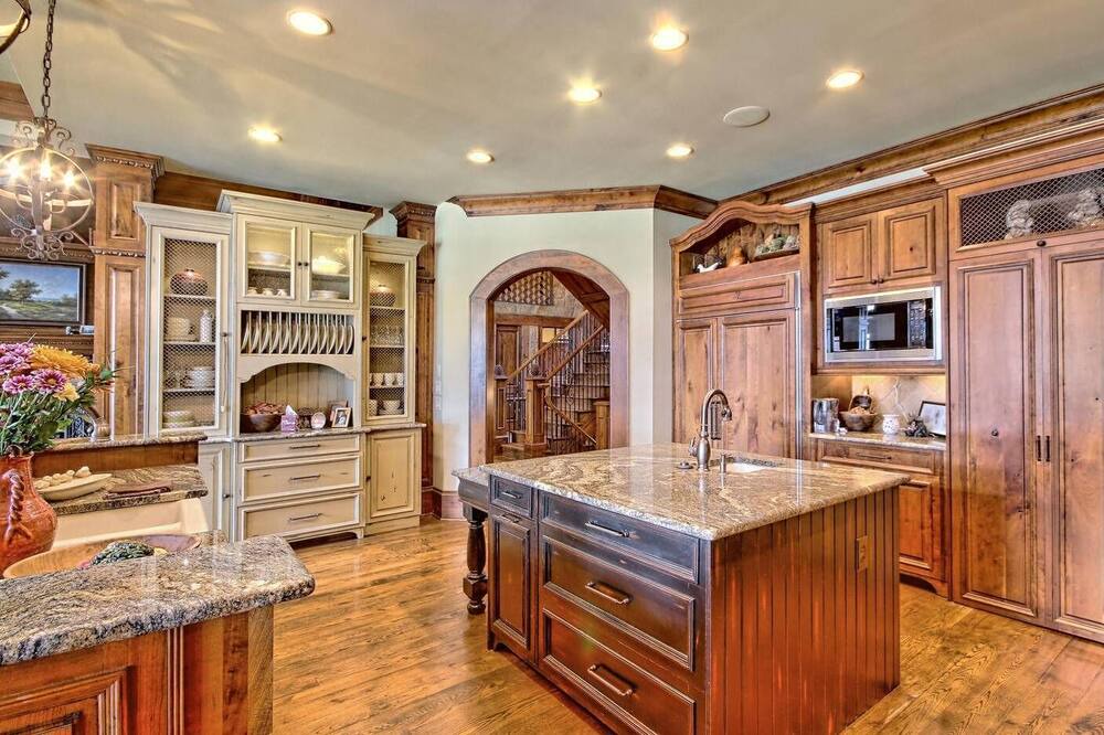 Photo of Kitchen in Cedar Cliff