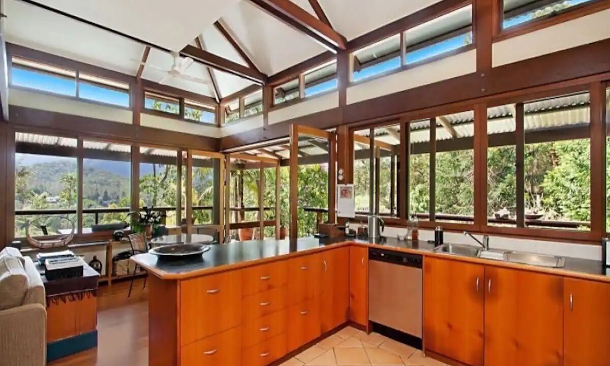 Photo of Kitchen in Rowlands Creek