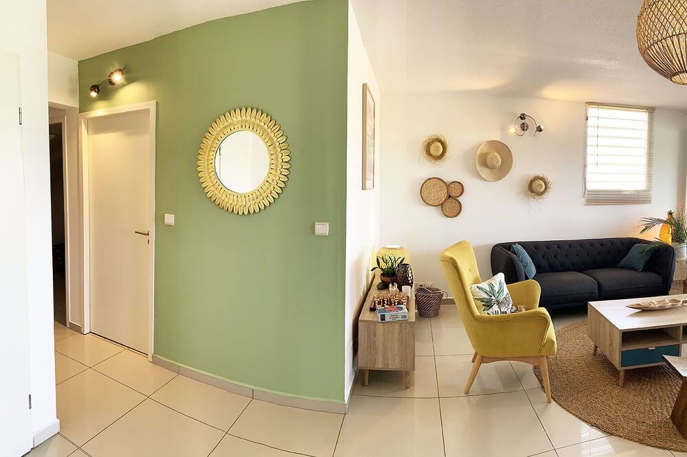 Photo of Livingroom in Pointe de la verdure