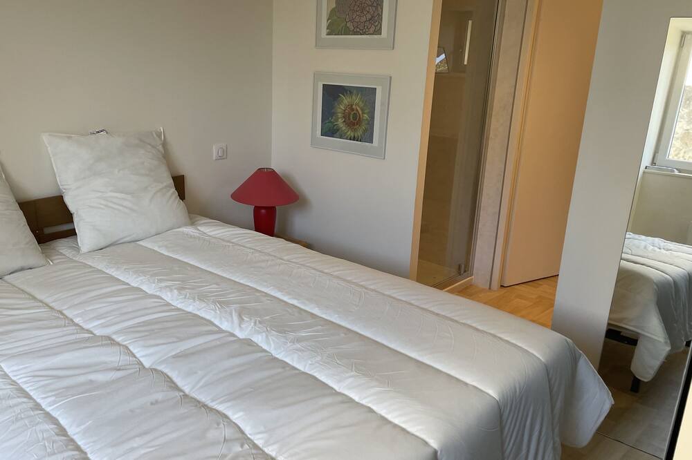 Photo of Bedroom in Vicq-sur-Breuilh
