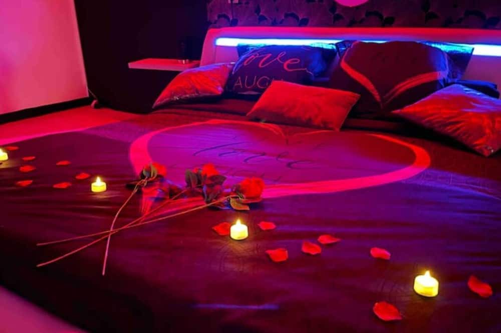 Photo of Bedroom in Pleyben