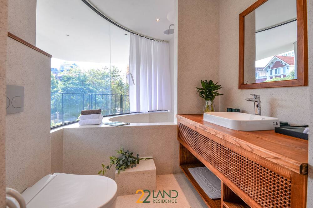 Photo of Bathroom in Dich Vong