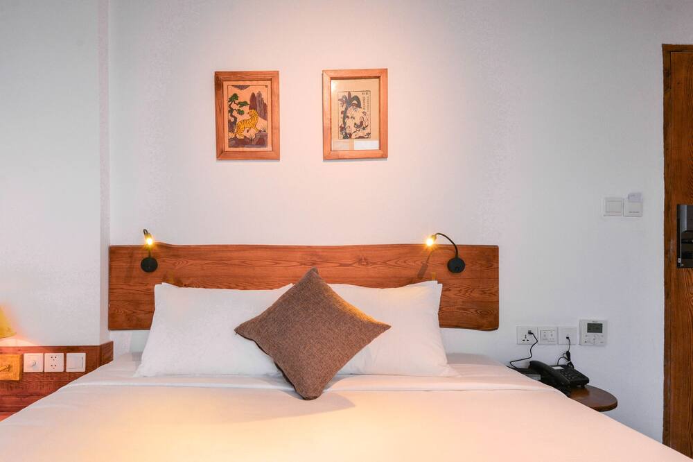Photo of Bedroom in Dich Vong