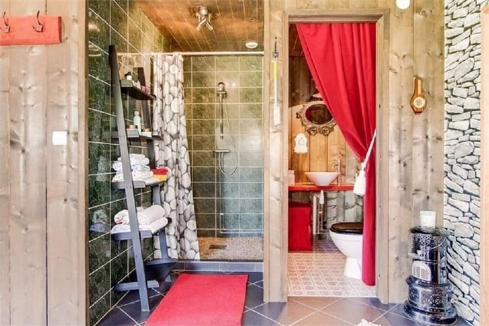 Photo of Bathroom in Eksharad