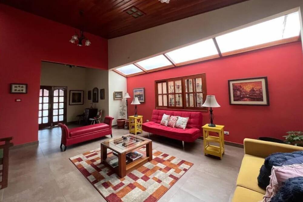 Photo of Livingroom in San Juan Bautista