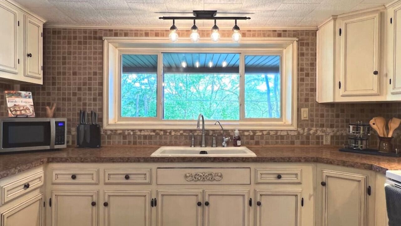 Photo of Kitchen in Lewistown