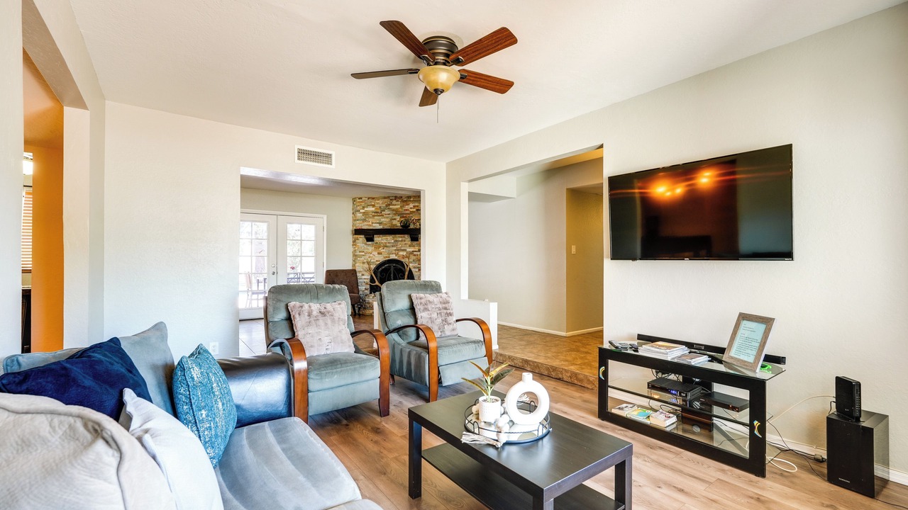 Photo of Others in Roadrunner Estates