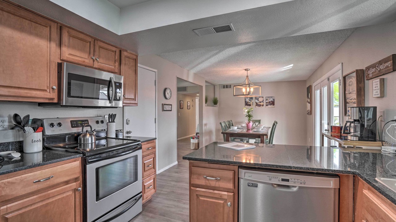 Photo of Kitchen in Parque Vista Estates