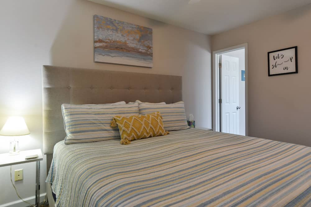 Photo of Bedroom in Notch Estates