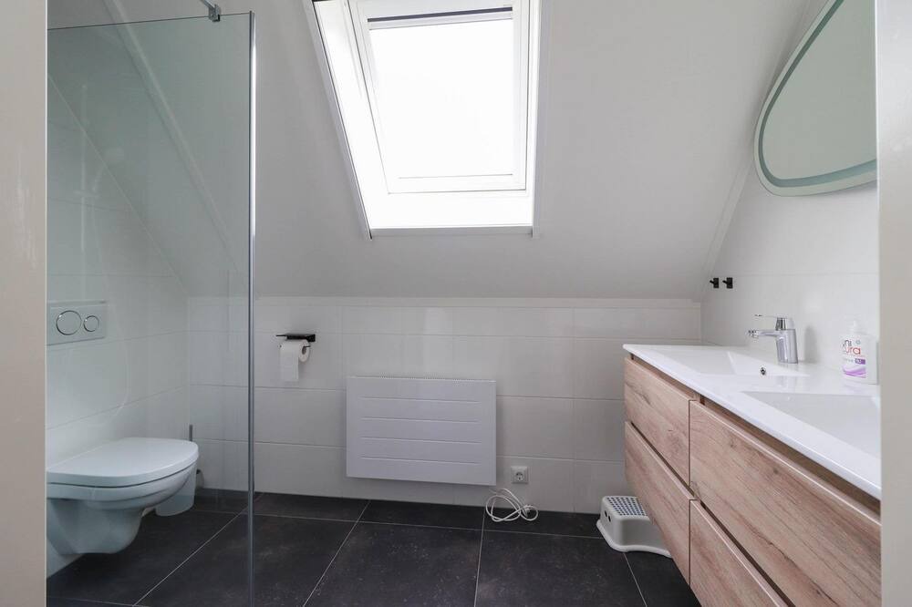 Photo of Bathroom in Makkum