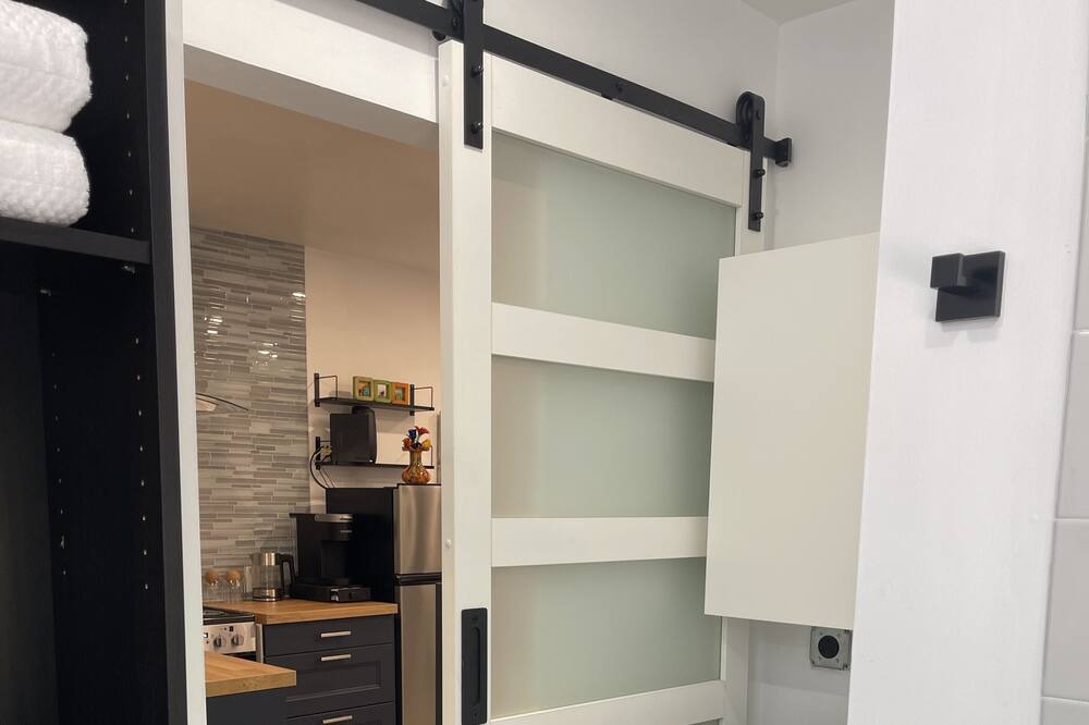 Photo of Bathroom in Tarzana