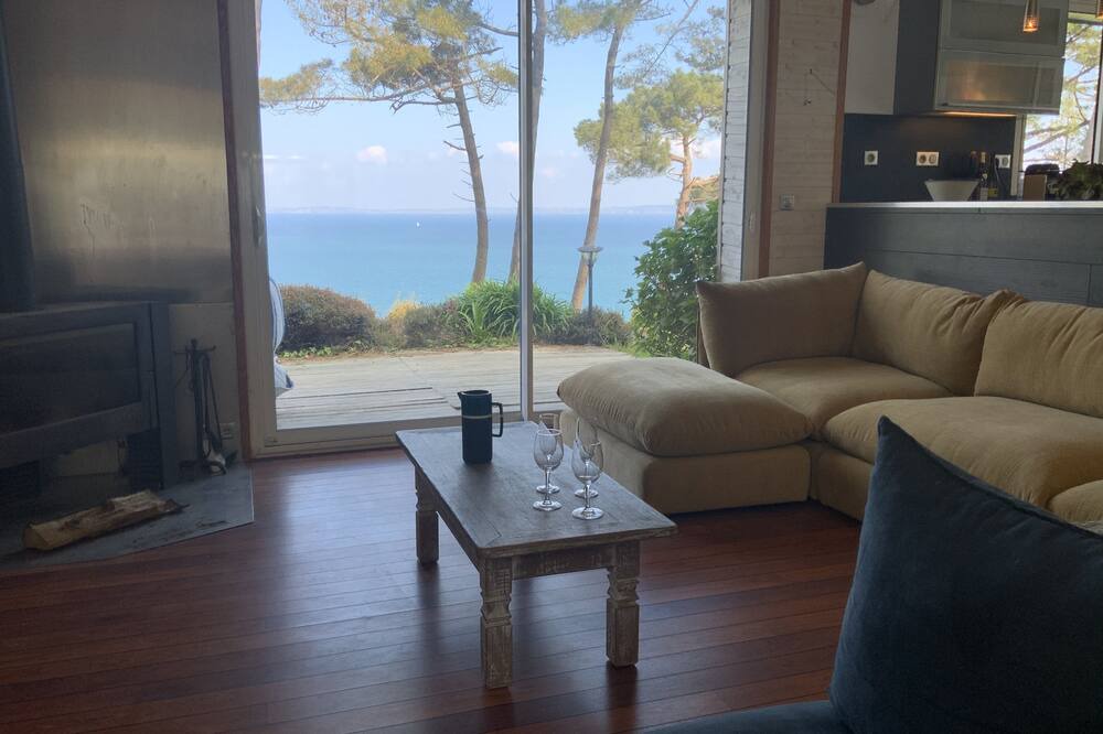 Photo of Livingroom in Finistere