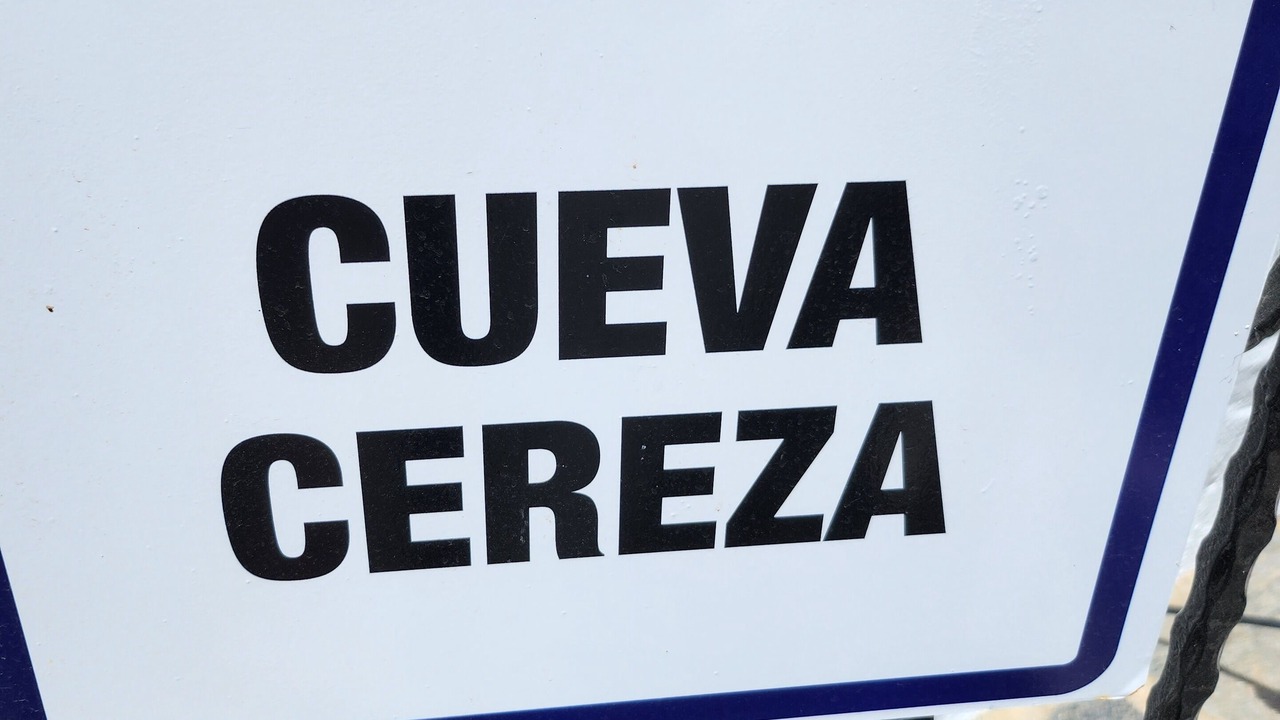Photo of Others in Baza