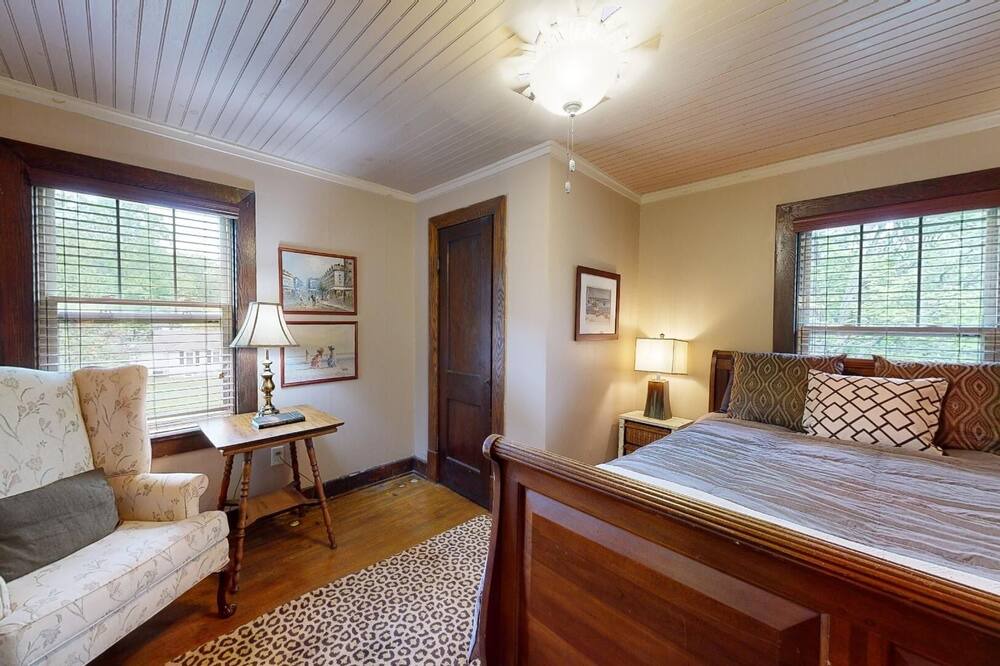 Photo of Bedroom in Ansted