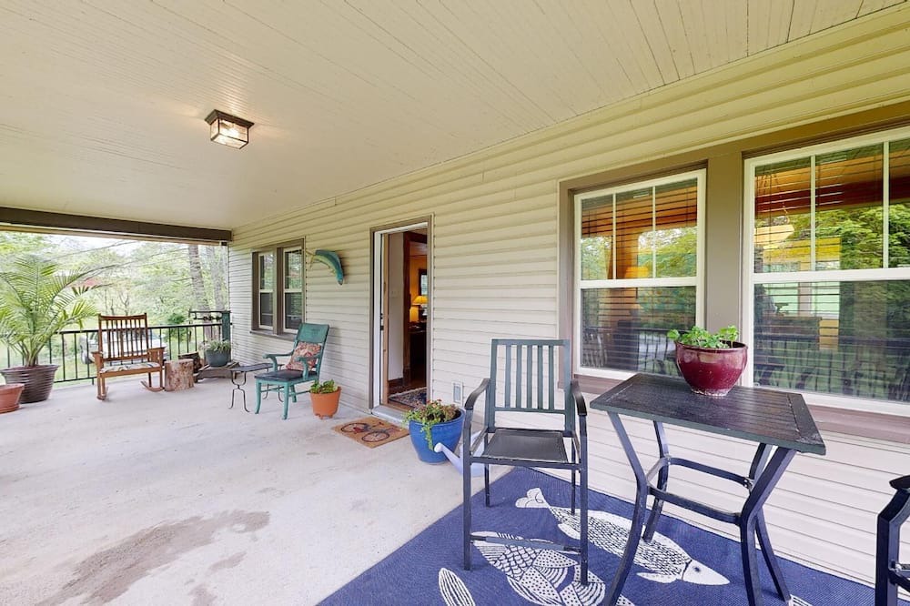 Photo of Patio Balcony in Ansted