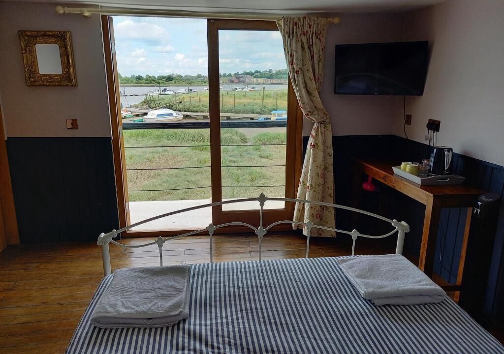 Photo of Bedroom in Eccles