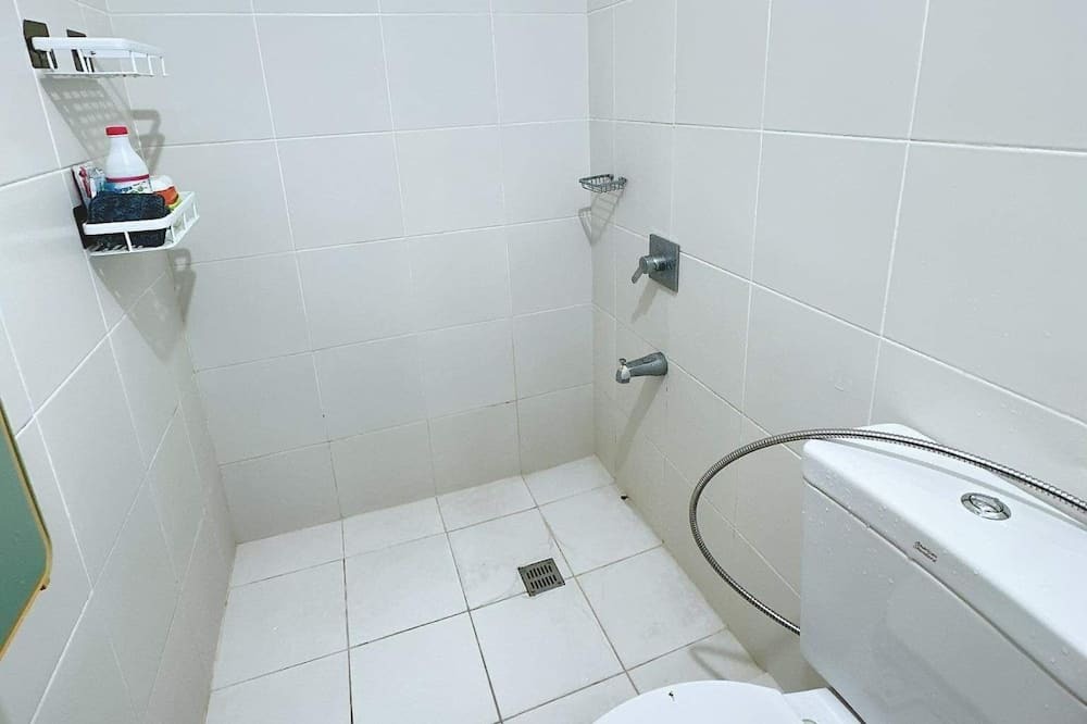 Photo of Bathroom in Ugong