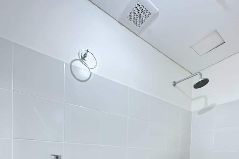 Photo of Bathroom in Ugong