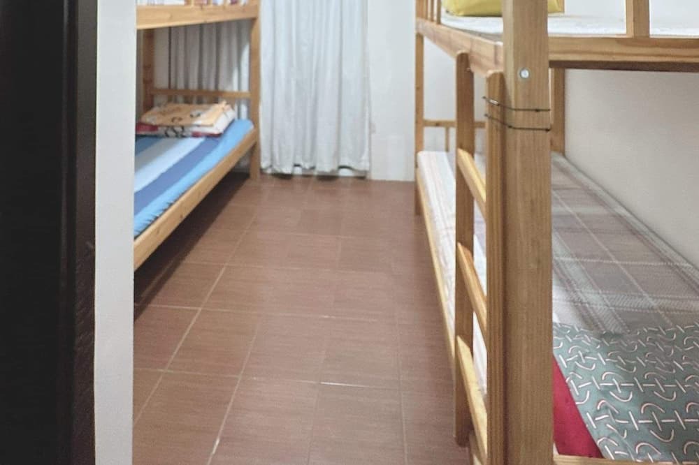 Photo of Bedroom in Ugong