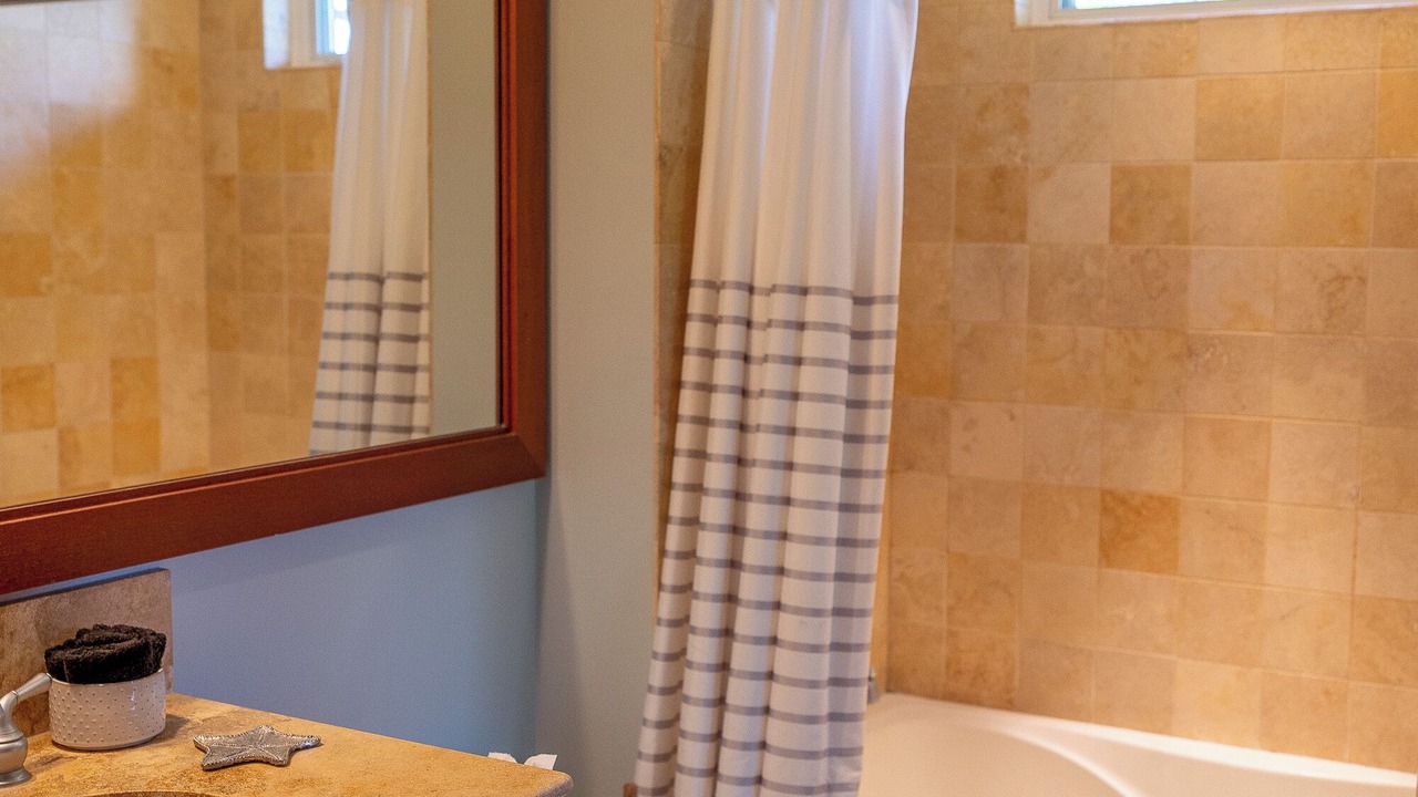 Photo of Bathroom in Waikoloa