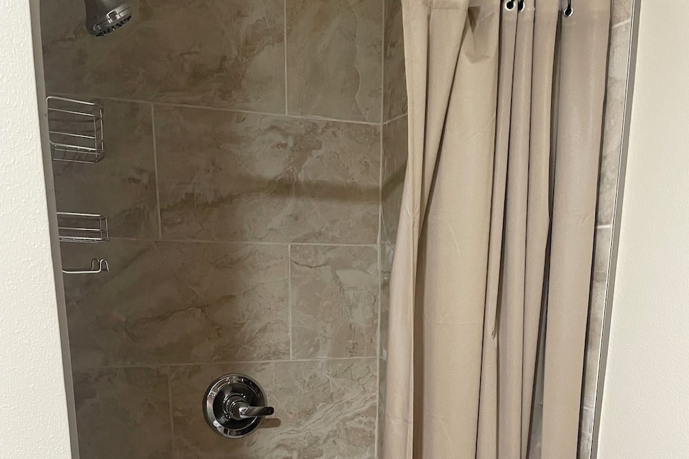 Photo of Bathroom in Taylor