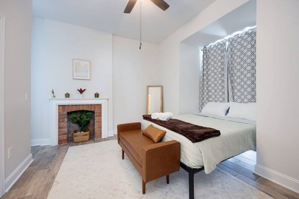 Photo of Bedroom in West End
