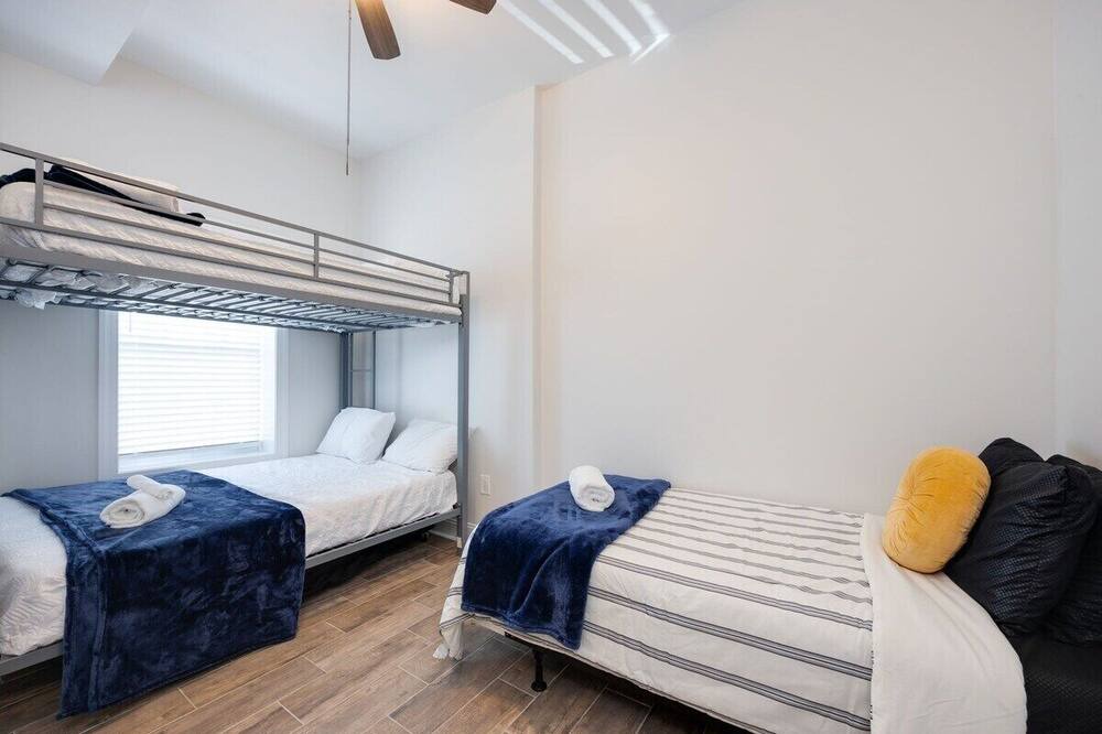 Photo of Bedroom in West End