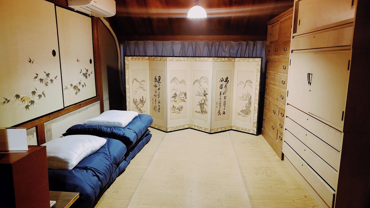 Photo of Others in Yoshino
