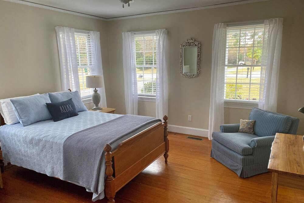 Photo of Bedroom in Bishopville