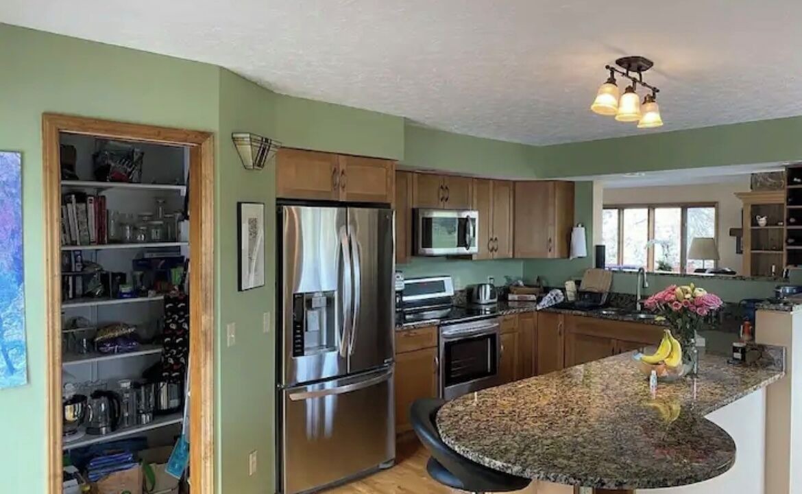 Photo of Kitchen in Farmview - Ramble