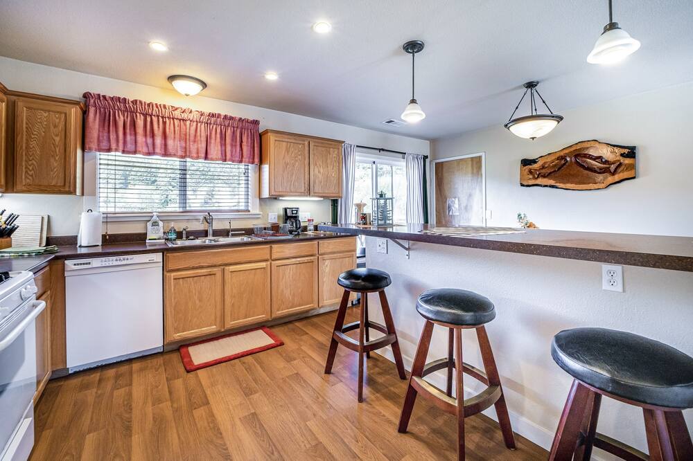 Photo of Kitchen in Orick