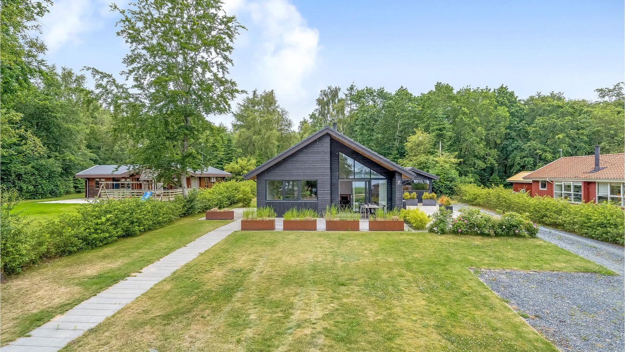 Photo of Outdoor in Sunds