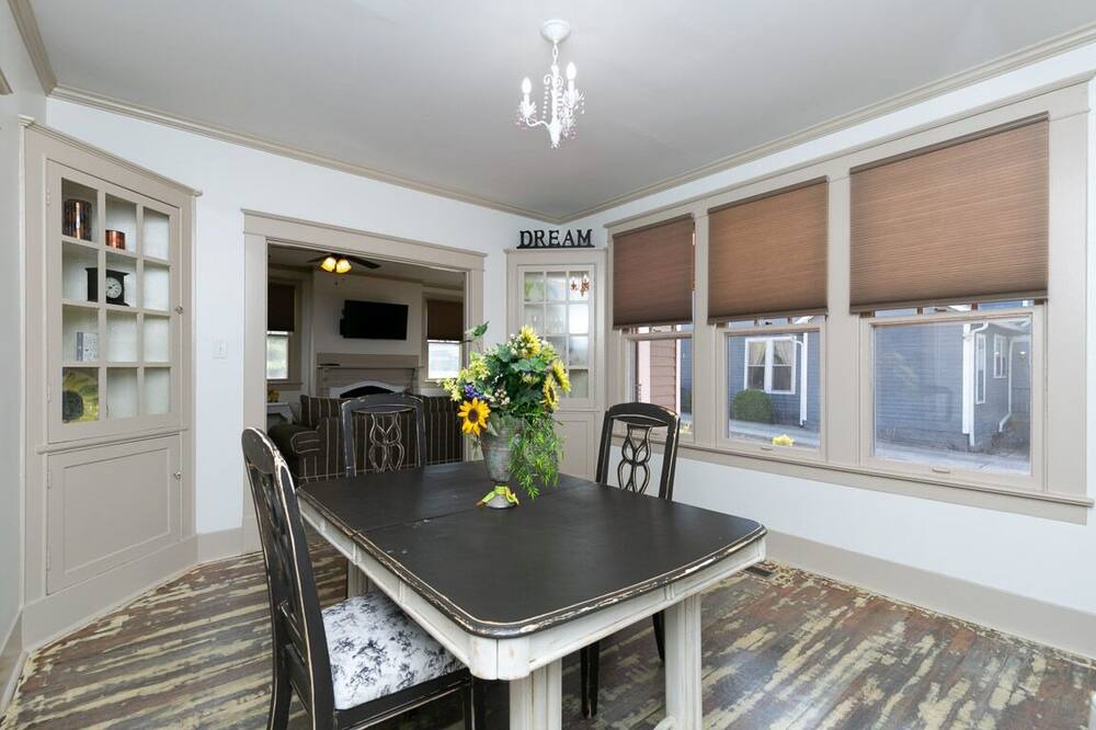 Photo of Kitchen in Ashland City