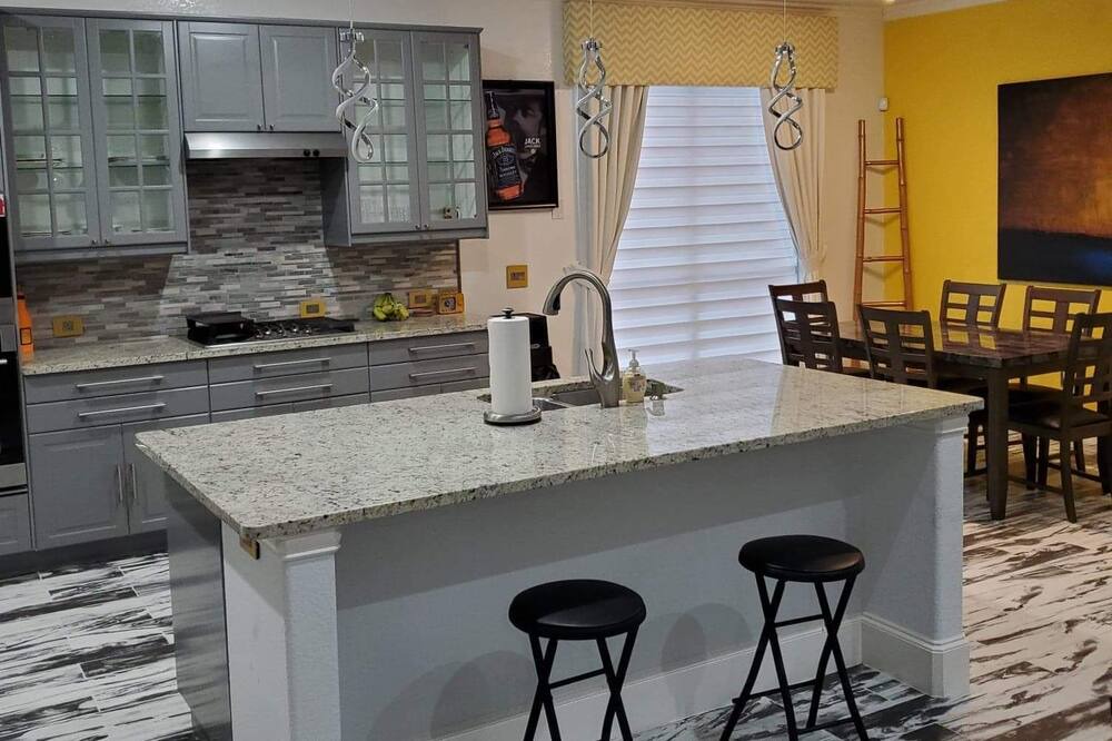 Photo of Kitchen in Lewisville