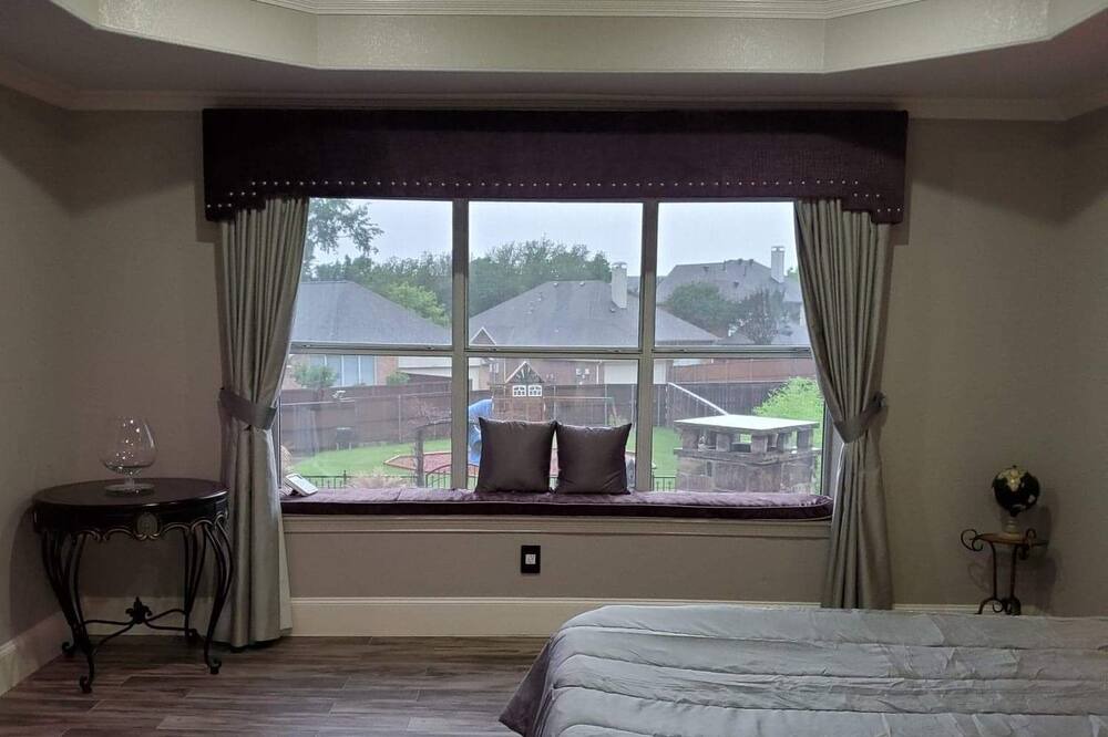 Photo of Bedroom in Lewisville