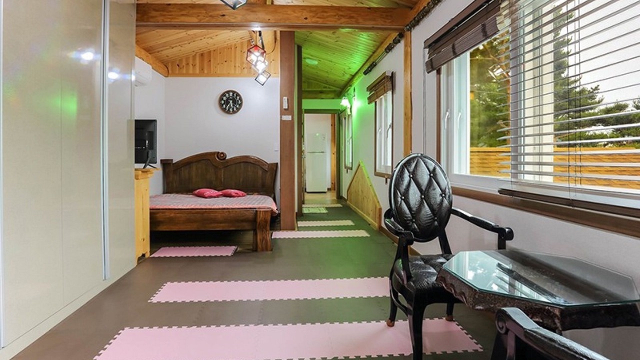 Photo of Bedroom in Deoksan
