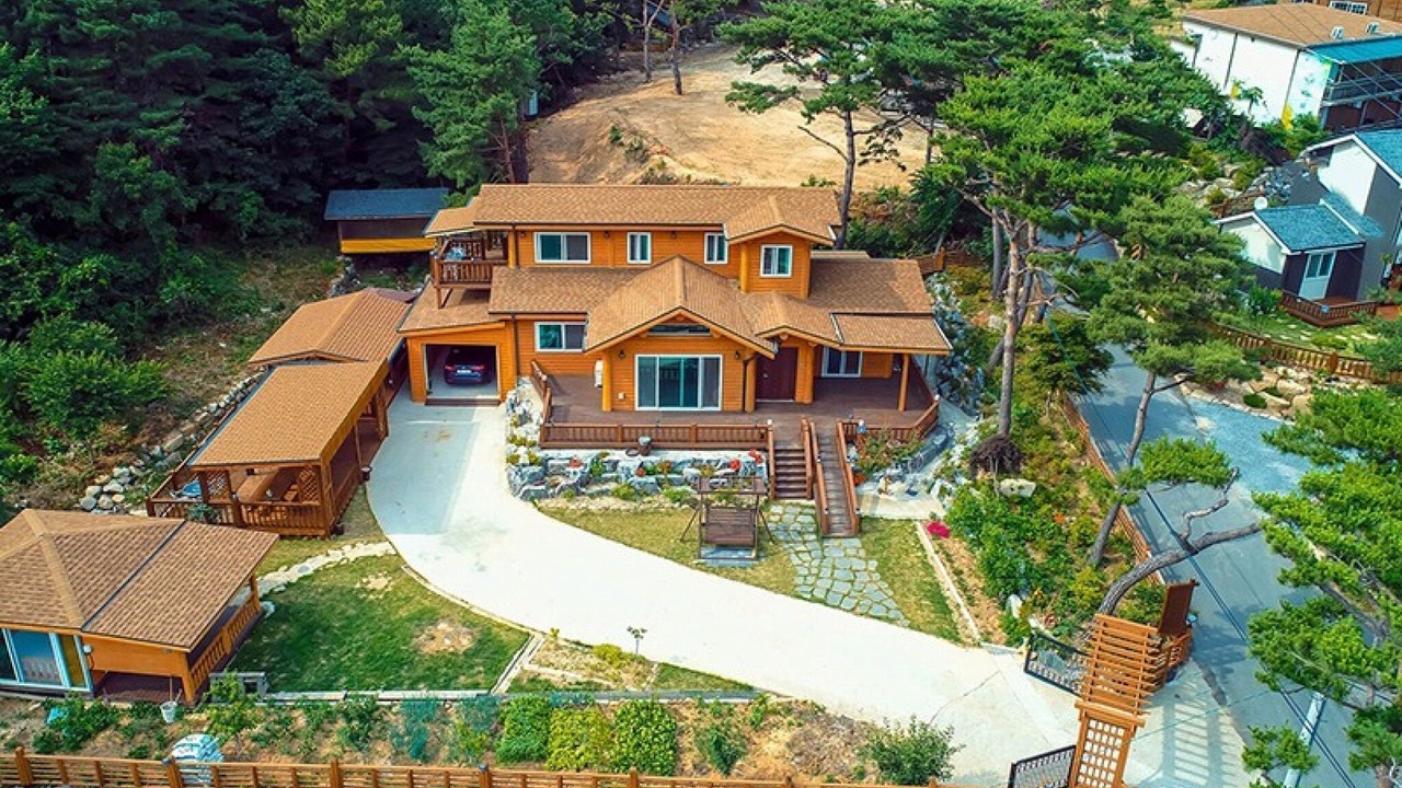 Photo of Others in Deoksan