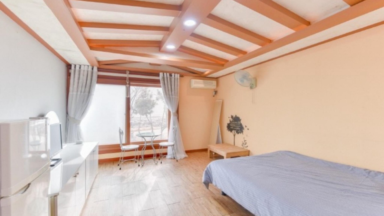 Photo of Bedroom in Sinya-ri