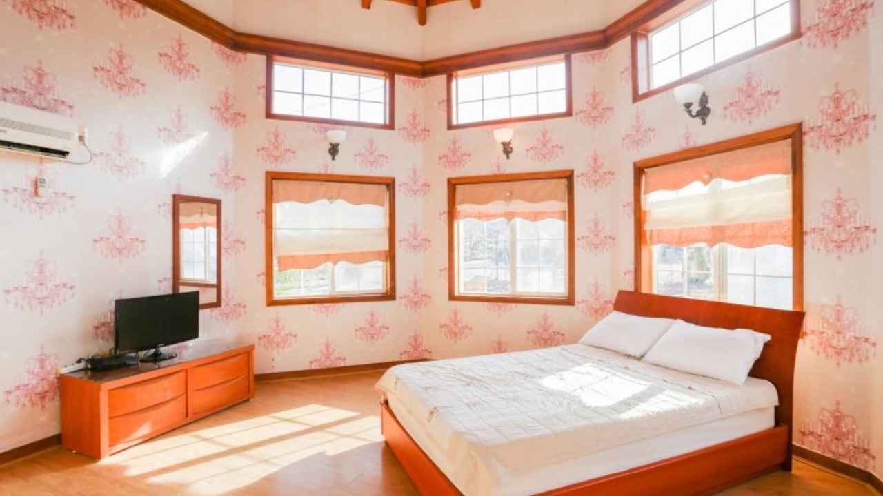 Photo of Bedroom in Mongdae