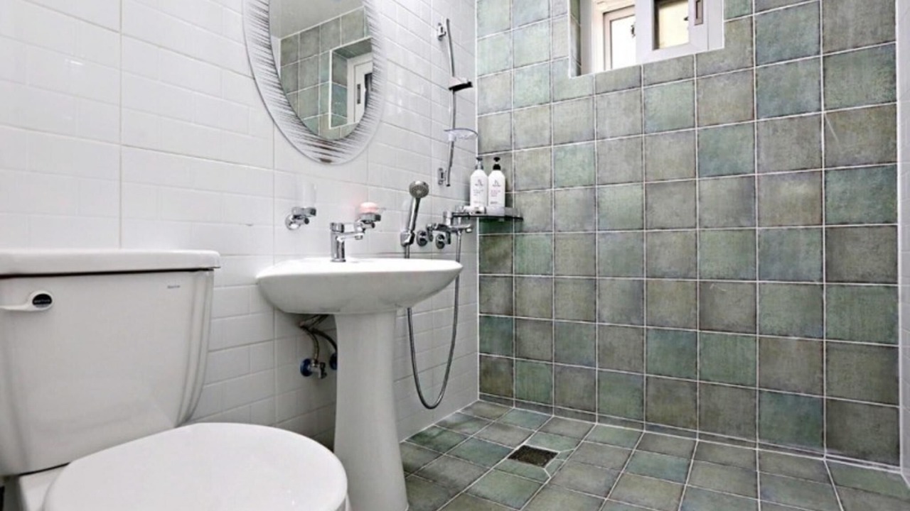 Photo of Bathroom in Pan-mal