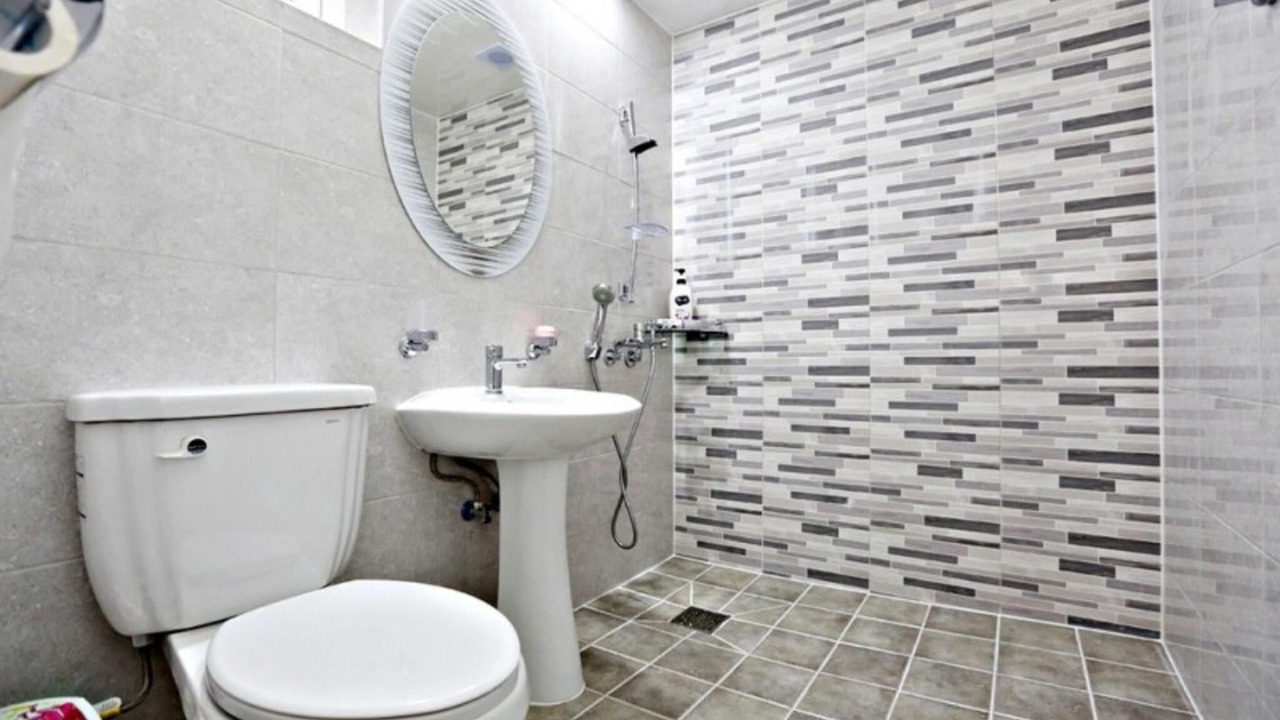 Photo of Bathroom in Pan-mal