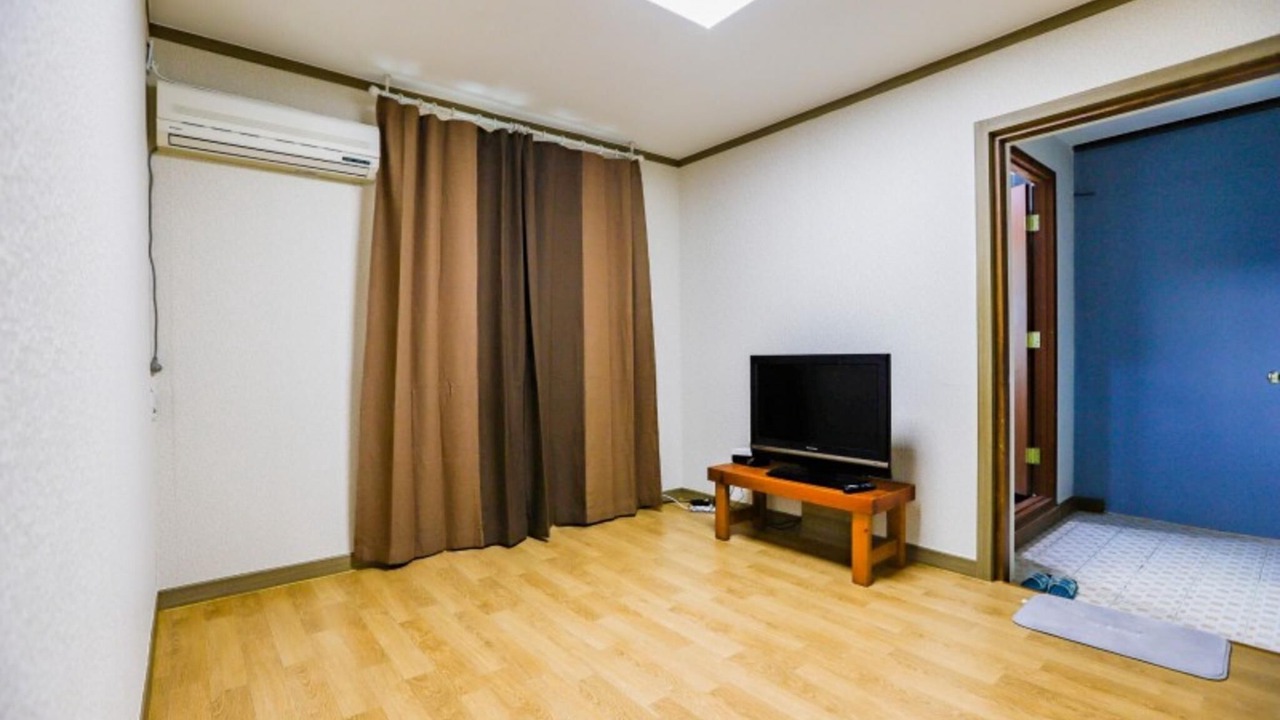 Photo of Bedroom in Mongdae