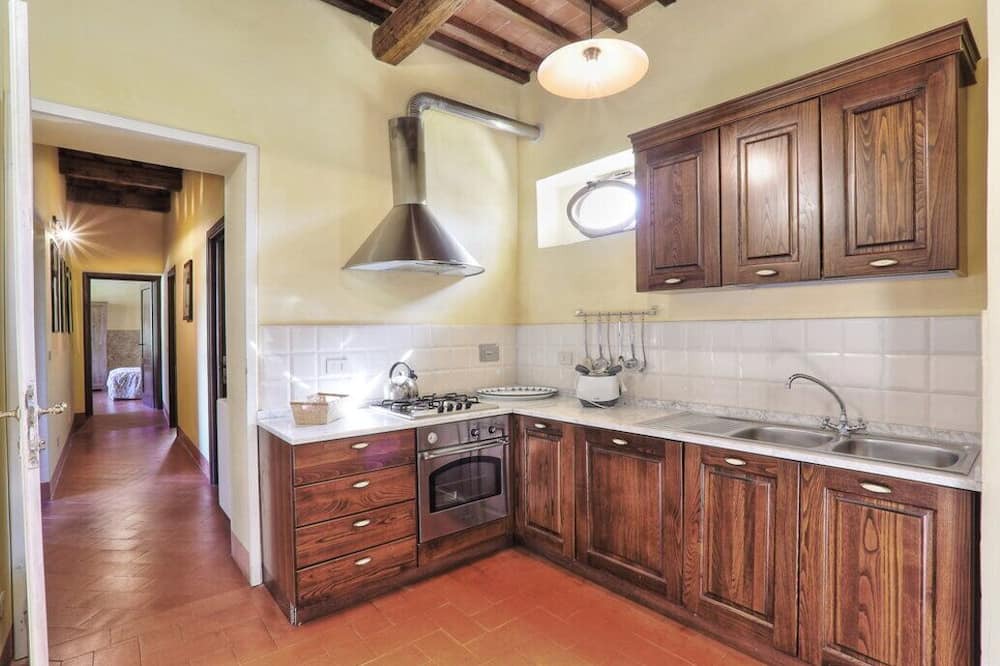 Photo of Kitchen in Calci