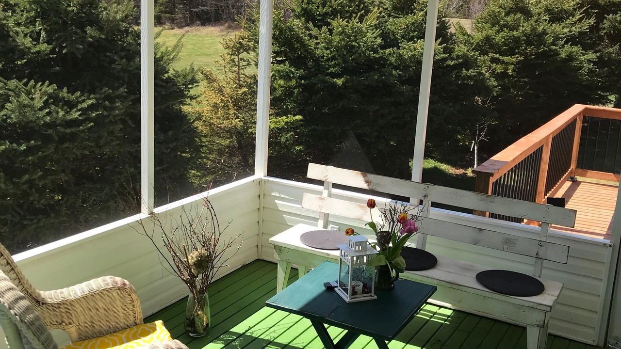 Photo of Patio Balcony in Corran Ban