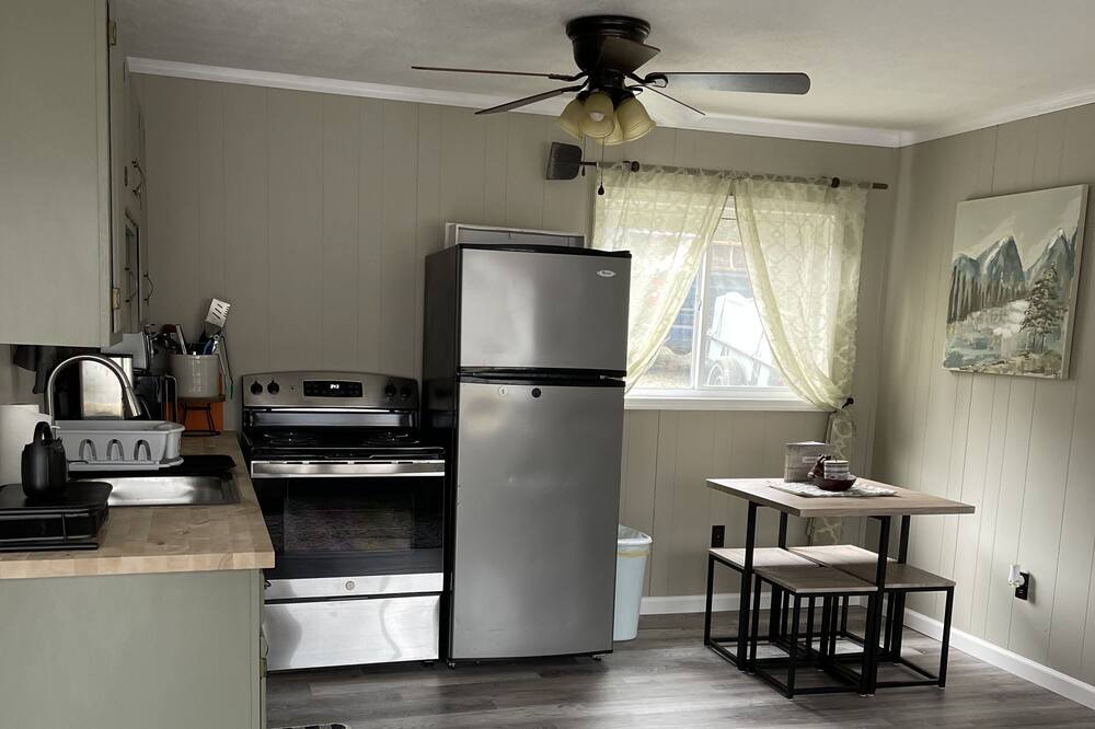 Photo of Kitchen in Broadway
